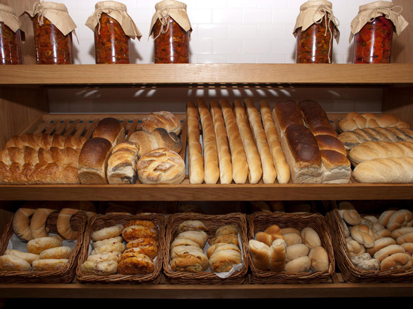 bread on display at Sundance Bakehouse, Jindabyne