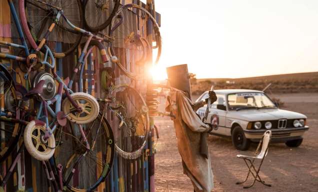 Exterior of John Dynon Gallery in Silverton NSW