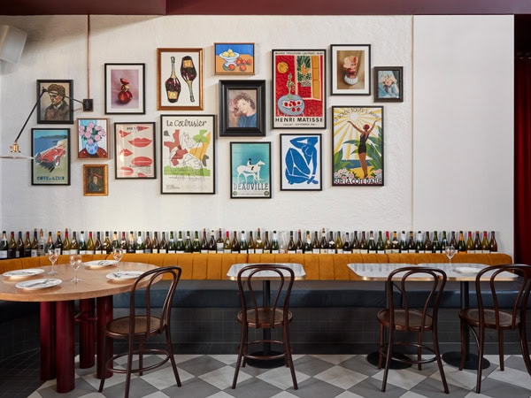 the dining interior of La Lune, Fremantle