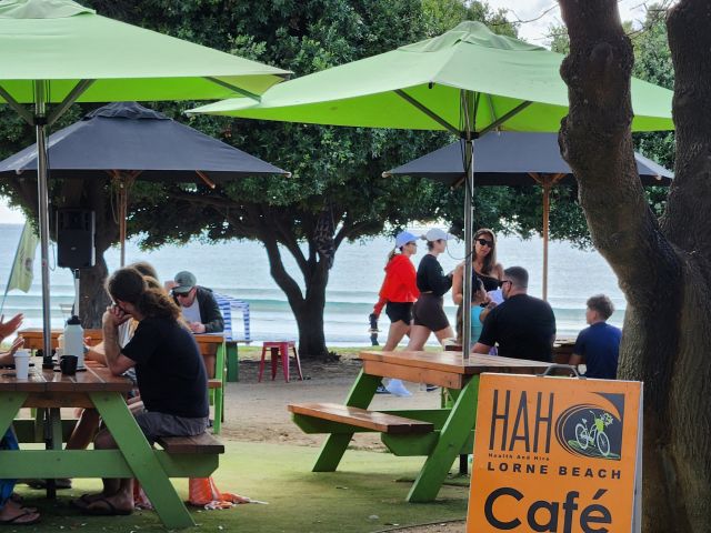 alfresco dining at HAH Lornebeach