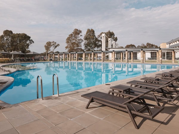 the pool at Rydges Hunter Valley