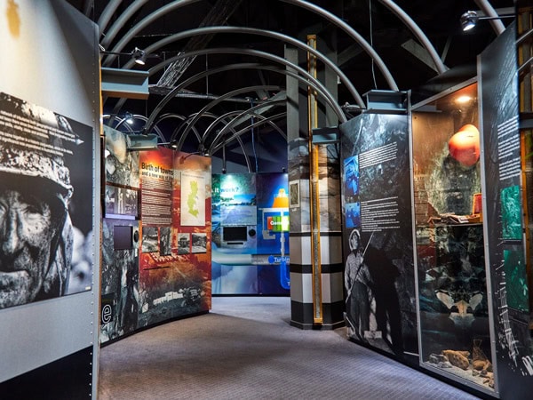 a look inside the Snowy Hydro Discovery Centre