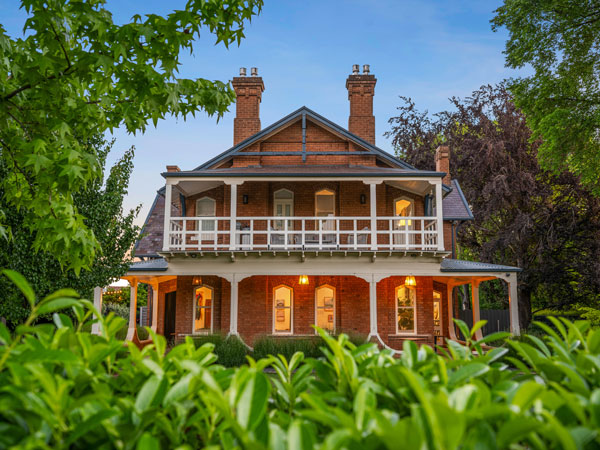 Yallungah Boutique Hotel exterior in Orange NSW