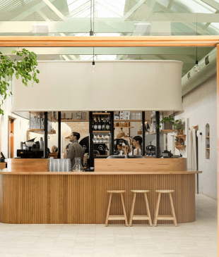 <p><i>12 of the best cafes</i> in <strong>Adelaide</strong></p>
