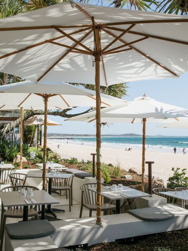 beachfront dining at Bistro C, Noosa Main Beach