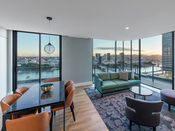 Adina Apartment Hotel Brisbane room