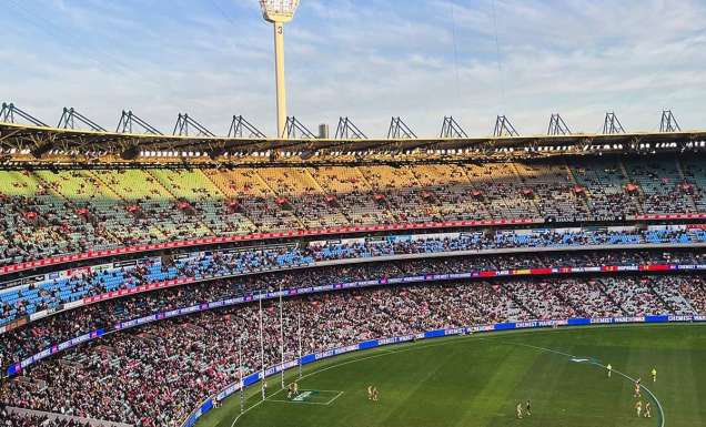 an afl game in melbourne stadium