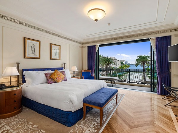 Palazzo Versace Imperial Hotel Gold Coast bedroom