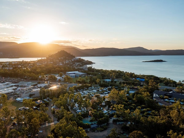an aerial view of NRMA Airlie Beach Holiday Park