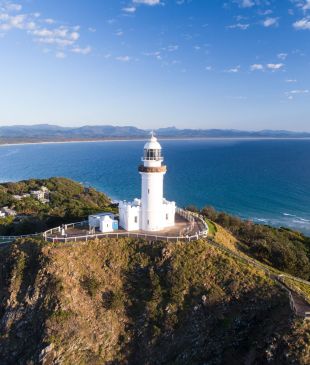 <p><i>32 unforgettable things to do in</i> <strong>Byron Bay</strong></p>
