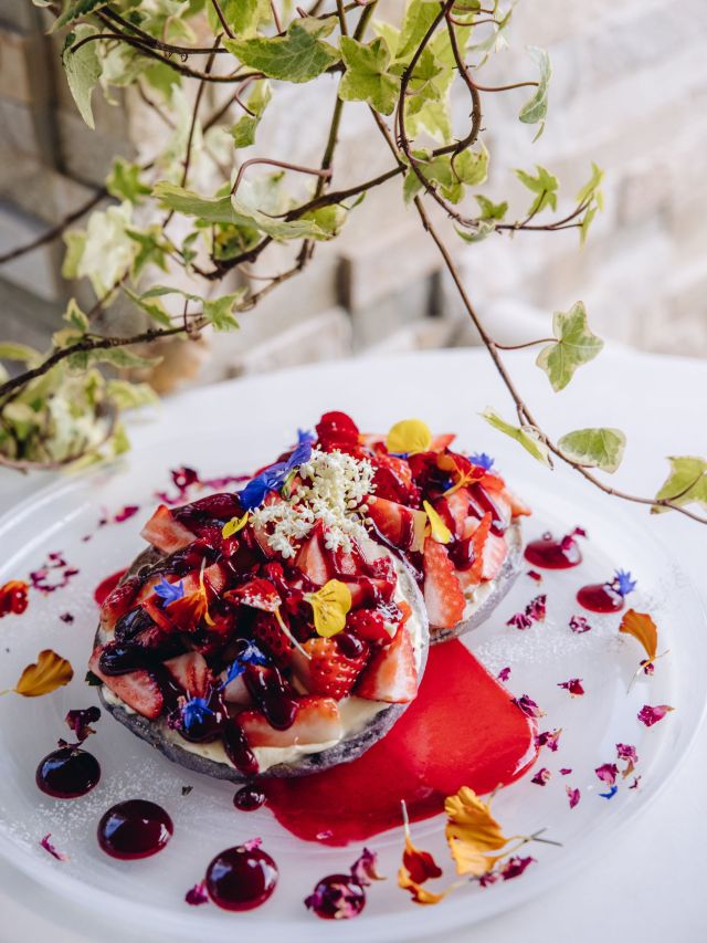 an aesthetically designed food plate at Kew Dining, Erina