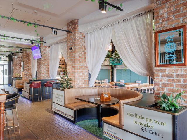 a look inside the QA Hotel, Brisbane