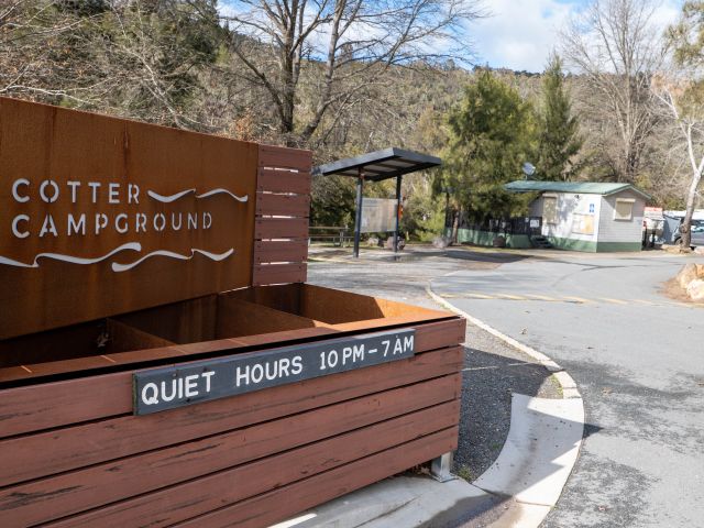 the entrance to Cotter Campground