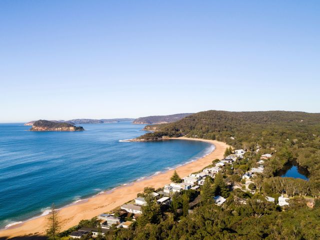 Pearl Beach from above