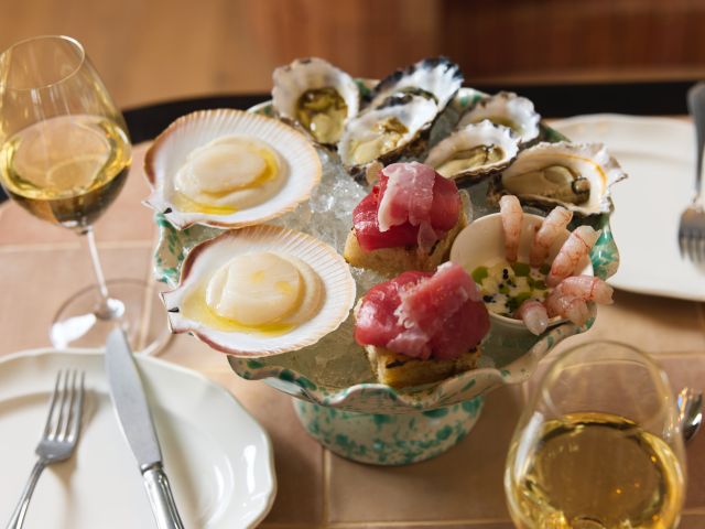 raw seafood platter at Pino’s Vino e Cucina al Mare