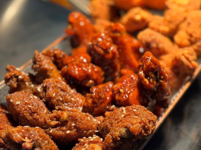 buffalo wings at King of the Wings, Stafford