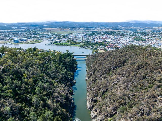 Cataract Gorge from above