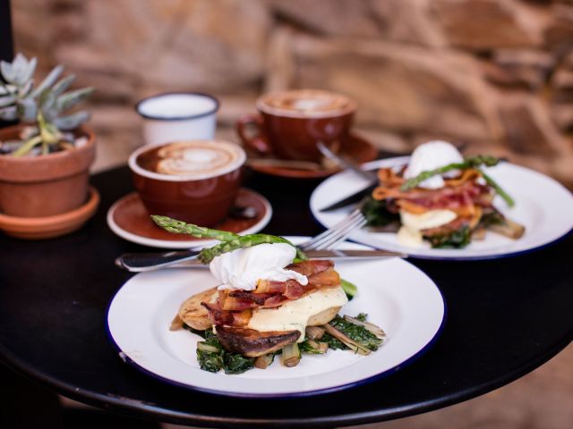Coffee and breakfast available from Alby + Esthers, Mudgee.