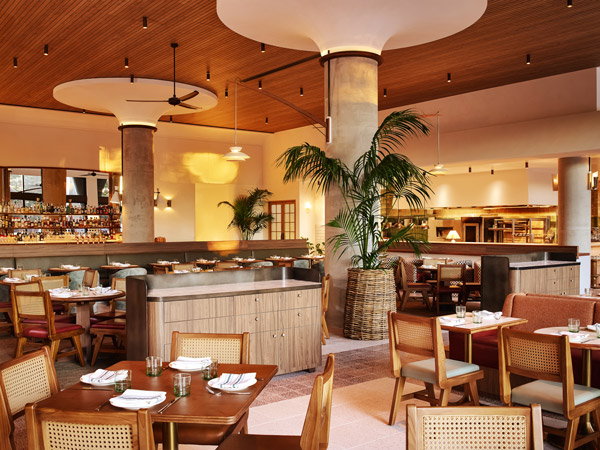 the dining interior of LiTO, Burleigh Heads restaurants