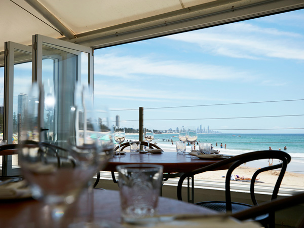 beachfront dining at Rick Shores, Burleigh Heads restaurants