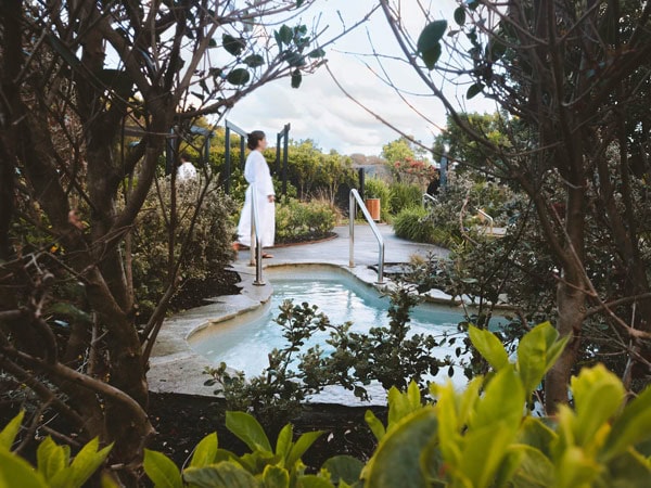 the pool at Deep Blue Hotel and Hot Springs, Warrnambool