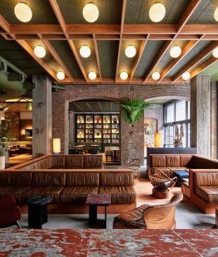 <p><strong>Sydney</strong> is a <i>cool urban escape</i> with art, style and soul</p>
