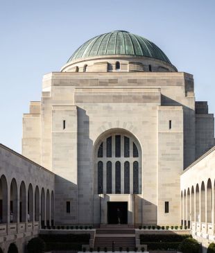 <p><i>8</i> <strong>Canberra</strong> museums with important stories to tell</p>
