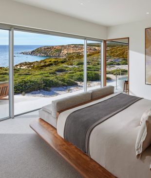 <p><i>Rising from the ashes</i>: inside <strong>Southern Ocean</strong> Lodge’s stunning rebuild</p>
