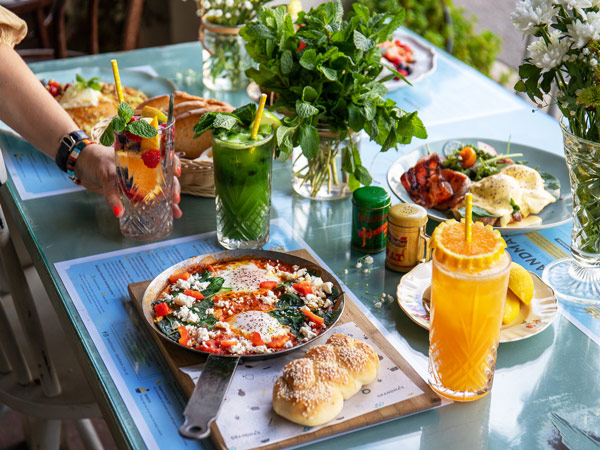 breakfast at Grandma's, Townsville