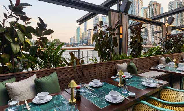 alfresco dining at Stan’s Lounge, Brisbane