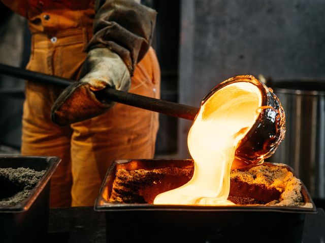 glassmaking at Canberra Glassworks