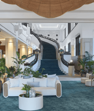 <p><i>13 of the best hotels on the</i> <strong>Gold Coast</strong></p>
