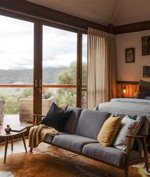 <p><i>The best luxury accommodation</i> in the <strong>Yarra Valley</strong></p>
