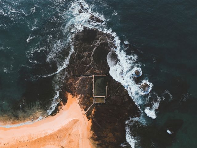 Mona Vale Rockpool from above