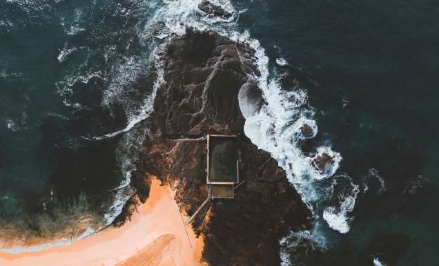 Mona Vale Rockpool from above