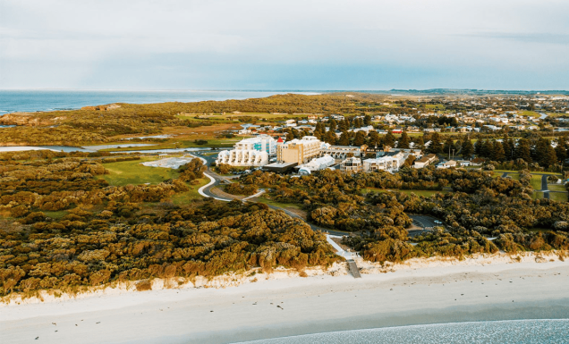 Deep Blue Hotel & Hot Springs Warrnambool.