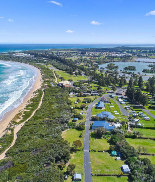 <p><i>Our guide to the 7 best</i> <strong>Warrnambool</strong> camping spots and caravan parks</p>
