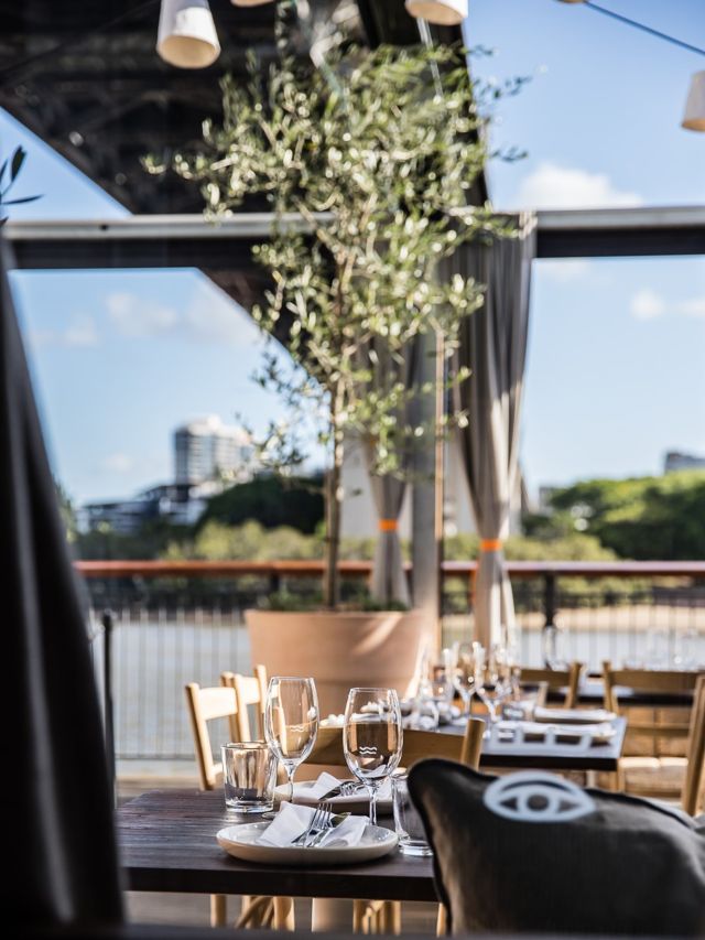 al fresco dining at Greca with Brisbane River views