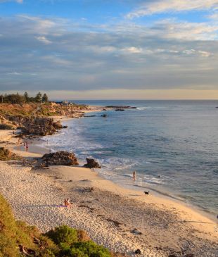 <p><i>22 secret beaches to visit</i> in <strong>Australia</strong></p>
