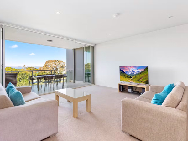 an apartment stay with balcony at Akama Resort, Hervey Bay