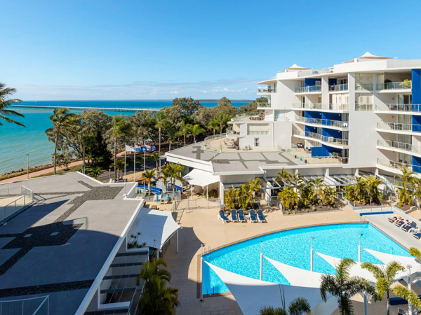 a huge outdoor pool at Oaks Hervey Bay Resort and Spa