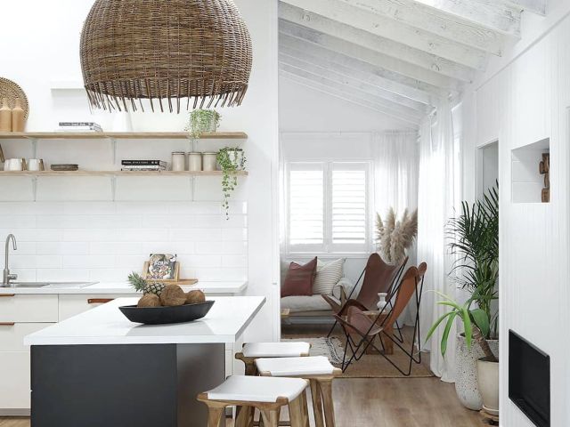 the whitewashed accommodation at The Lodge Noosa