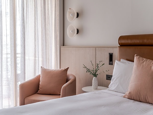 pacific king room at Crowne Plaza Terrigal