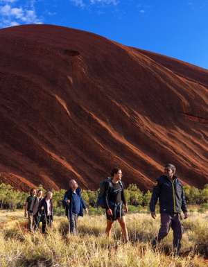 Uluṟu-Kata Tjuṯa Signature Walk in the Northern Territory