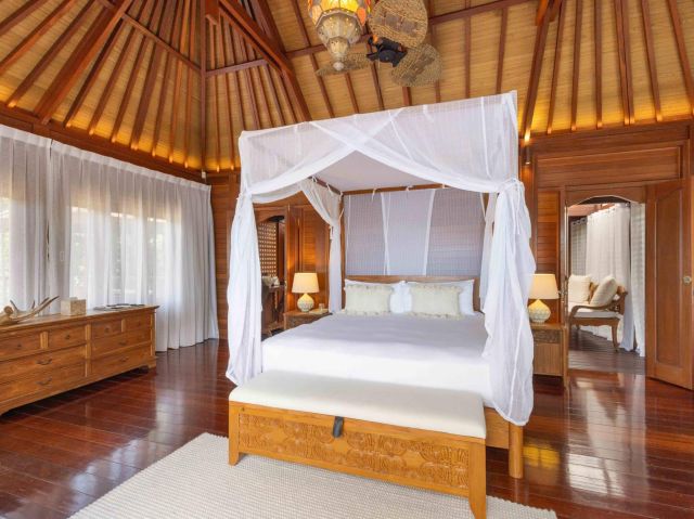 the master villa at Makepeace Island, Noosa River