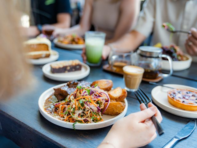 brunch at Clandestino Coffee