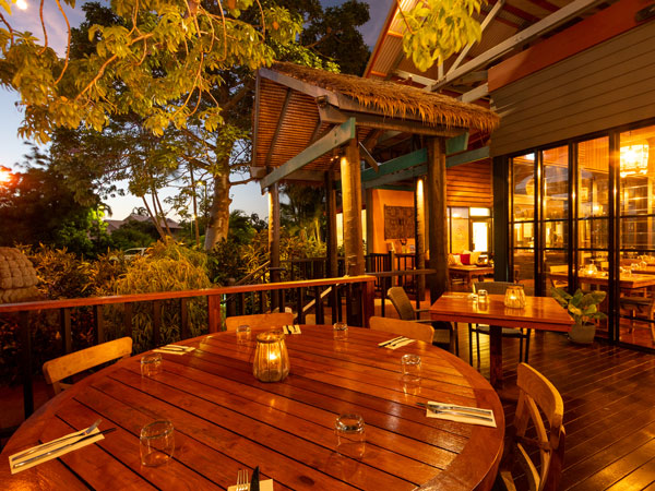 alfresco dining at Bali Hai Cafe And Restaurant, Broome