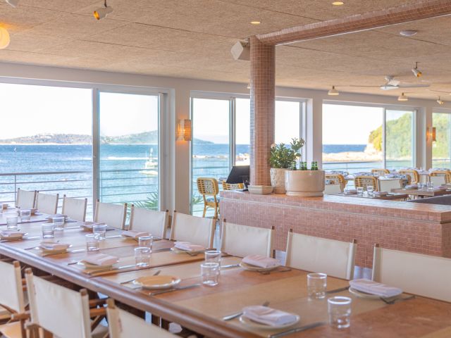 waterfront dining at Terrigal Pavilion, Central Coast