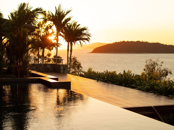 the infinity pool with sea views at sunset, qualia