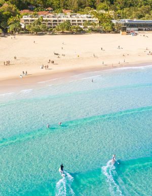 surfing in Noosa Heads
